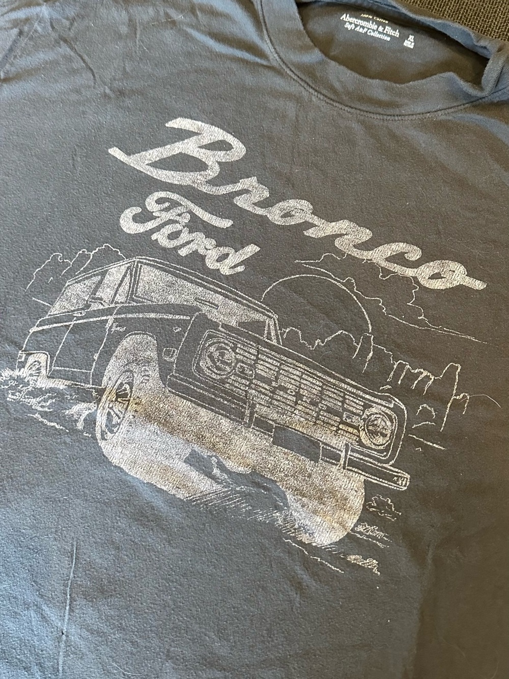 Abercrombie & Fitch Ford Bronco Graphic Tee - Charcoal Gray